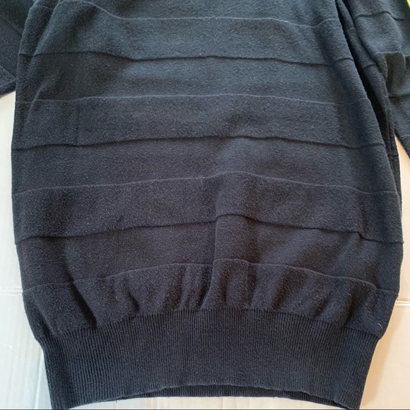 Divided by H&M women’s crew neck black striped tunic sweater, size small. - Picture 4 of 11